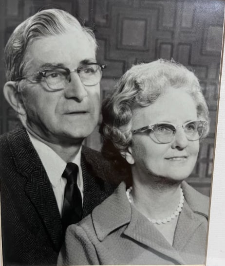 Edward 'Ted' e Dorothy Knechtel, co-fundadores do SIBIMA
